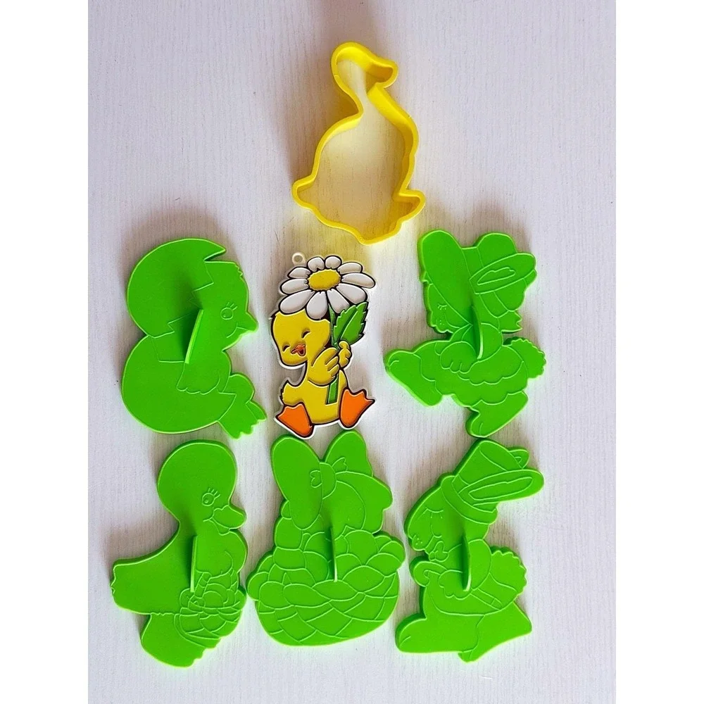 Vintage Wilton Spring Time/Easter Cookie Cutters From 1978. 7 Total Are Included